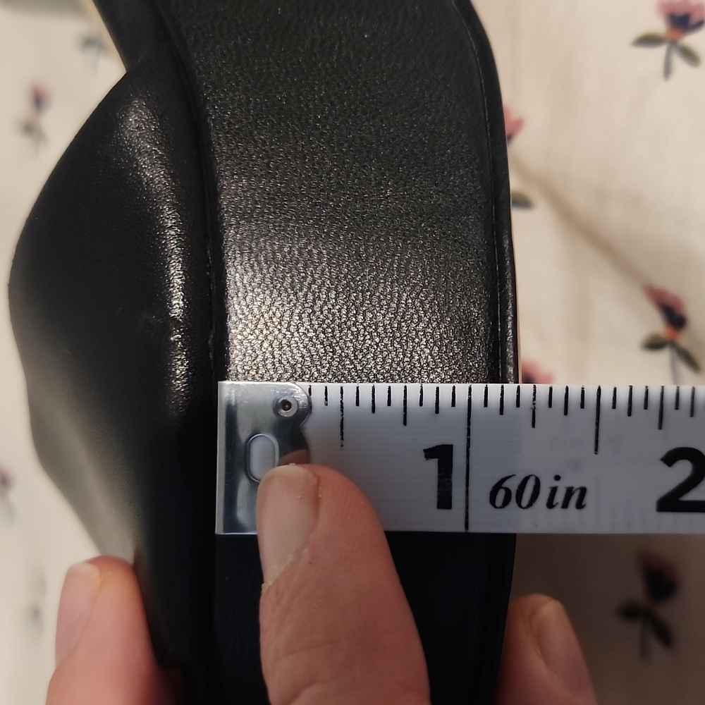 Marc Fisher Ltd Sandals - Picture 7 of 9